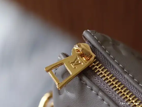 Rep ladies LOUIS COUSSIN MM-34*24*12cm VUITTON 0526